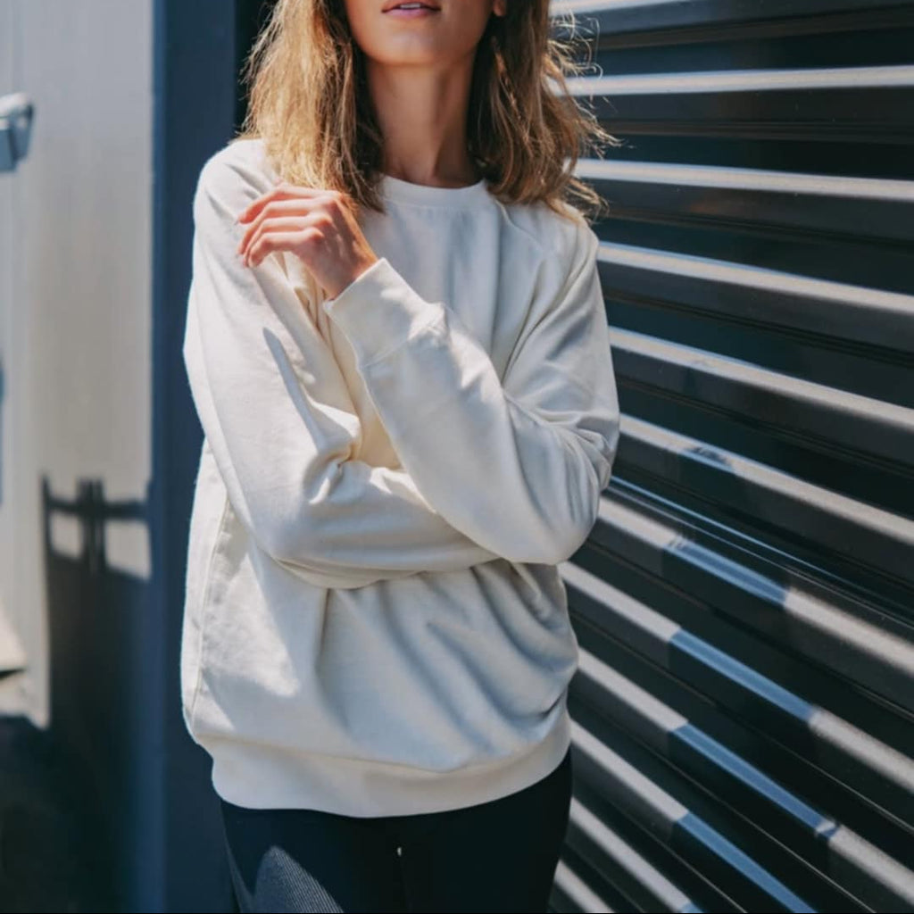 Crewneck UNISEXE « Slow Run Club » - Noir