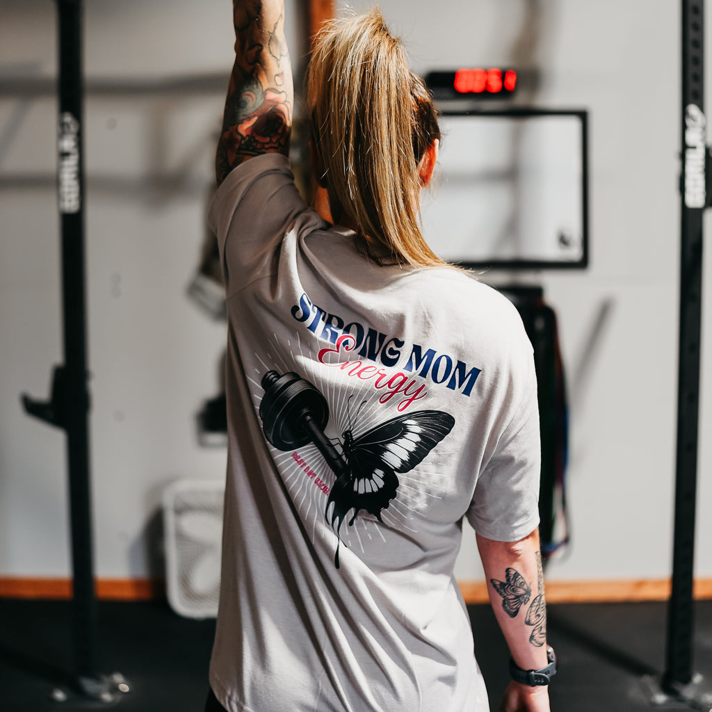 Chandail « Strong Mom Energy » - Sable